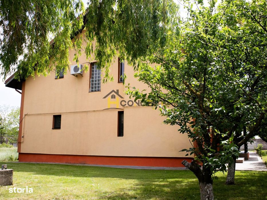 Ideal investitie Vila spatioasa pt doua familii 10 camere Clinceni