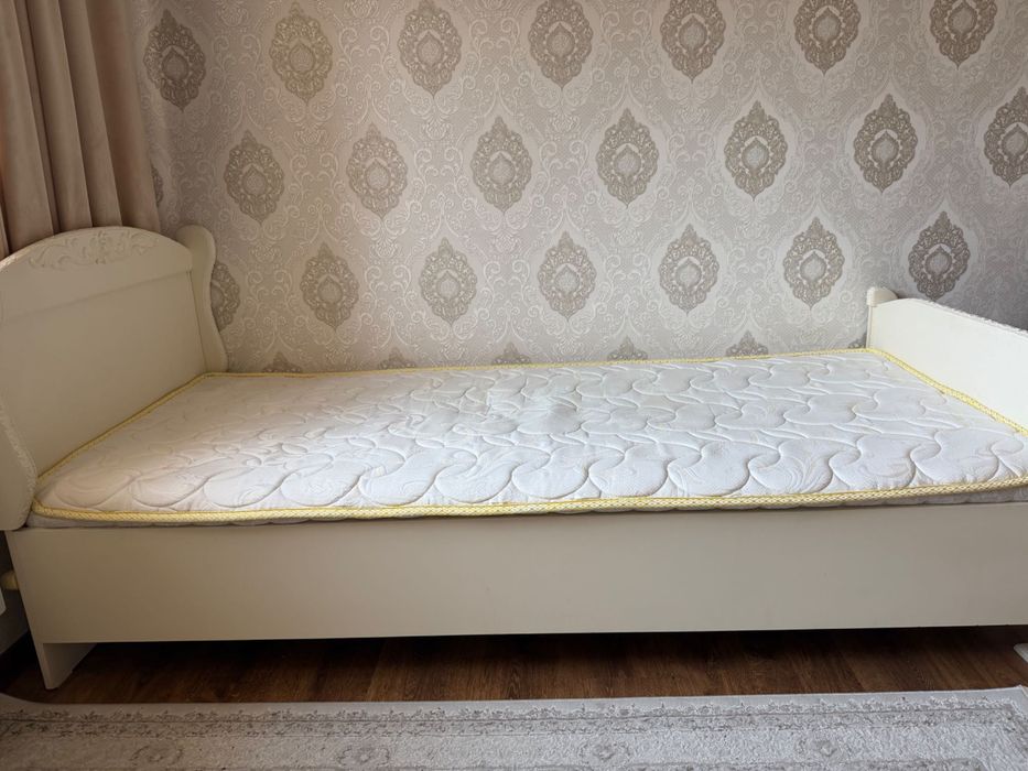 Кровать детский ,