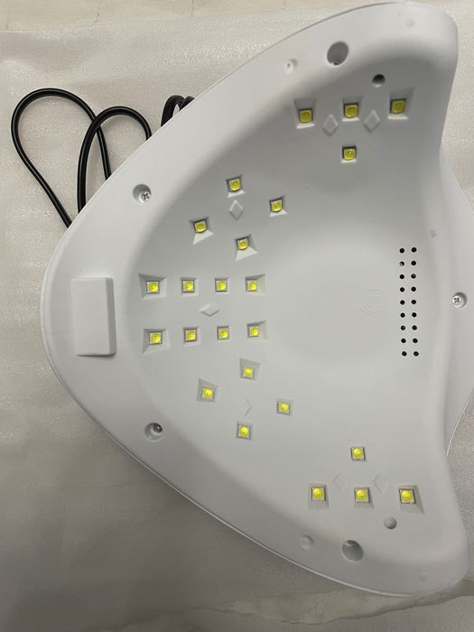 Лампа для маникюра (LED/UV)