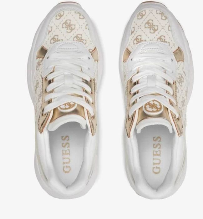 Сникърси Guess ,бели,плат и естествена кожа, осени веднъж
