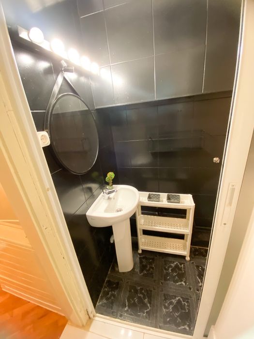 Apartament 2 camere ultracrentral plata cu card de vacanta