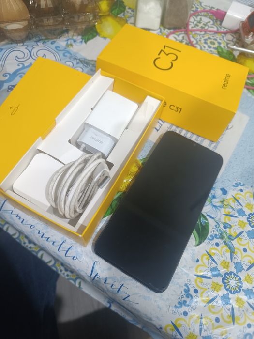 Продам Realme C31 в отличном состоянии