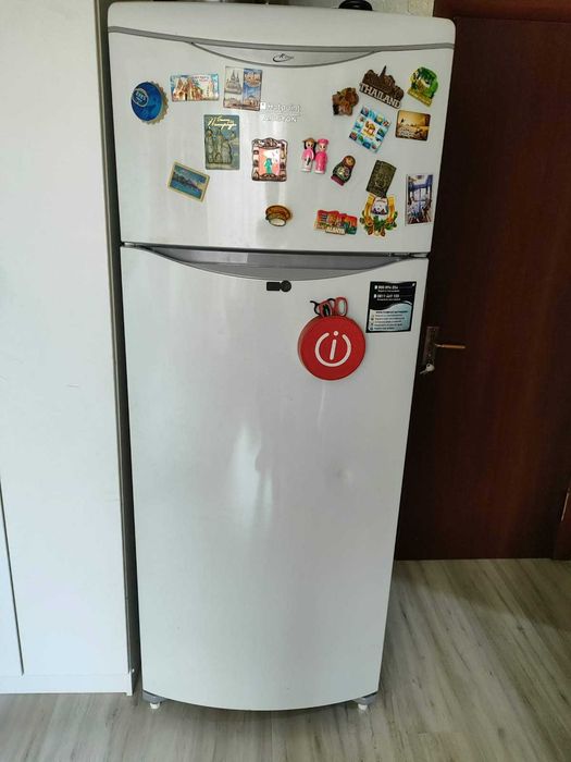 Холодильник Hotpoint