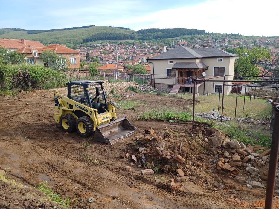 Услуги с бобкат и самосвал