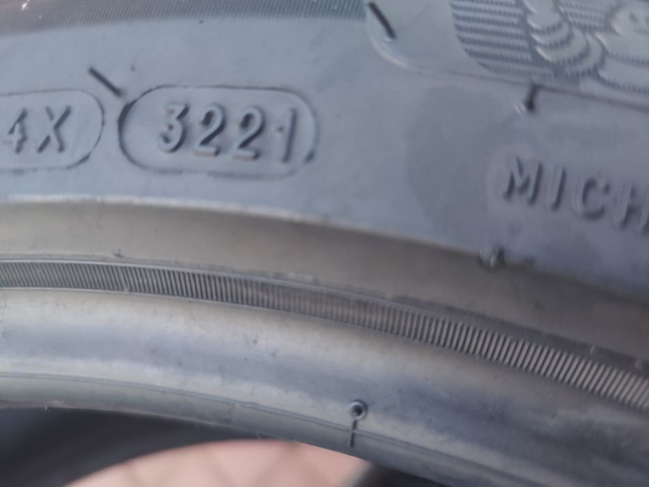 2 anvelope Michelin crosclimate 2,225-45-17
