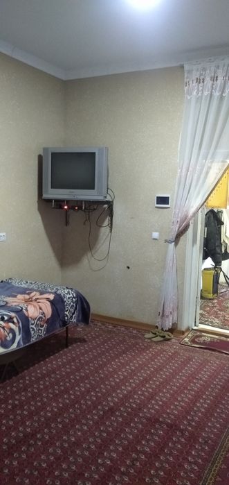 Дала ховли сотилади 8 сотих кадастири бор