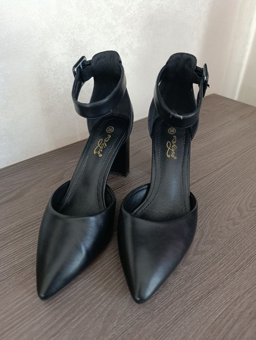 Туфли женские. Новые.