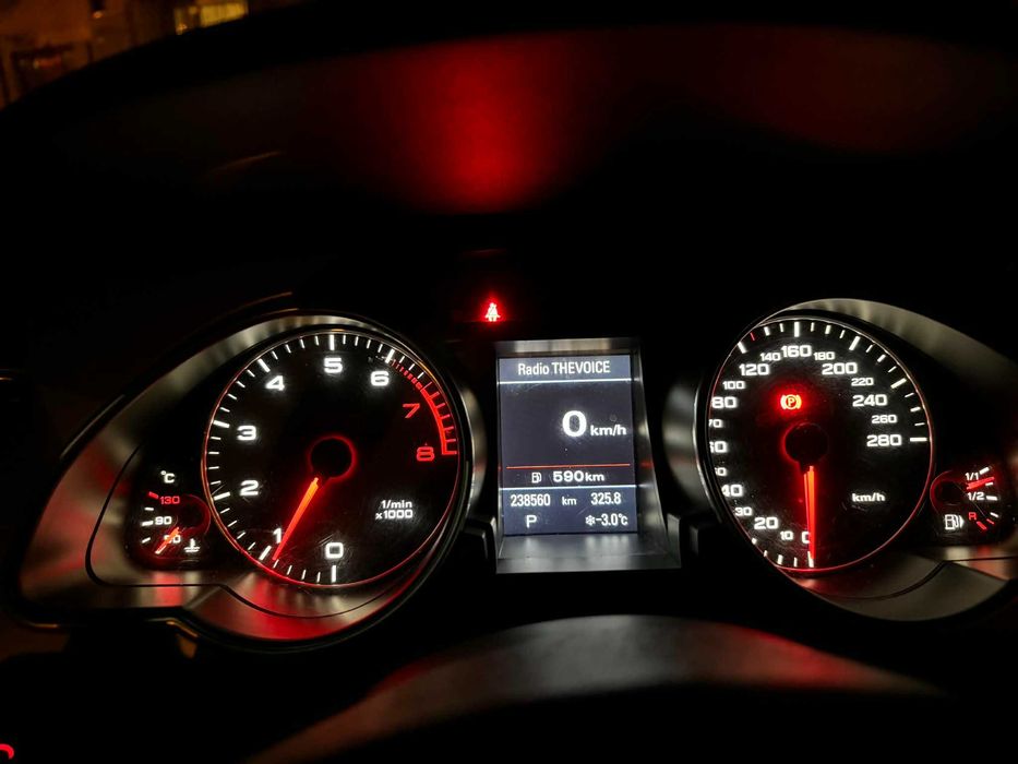 Audi a5 2.0 TFSI /АВТОМАТ/ПЕРФЕКТЕН/нови вериги.