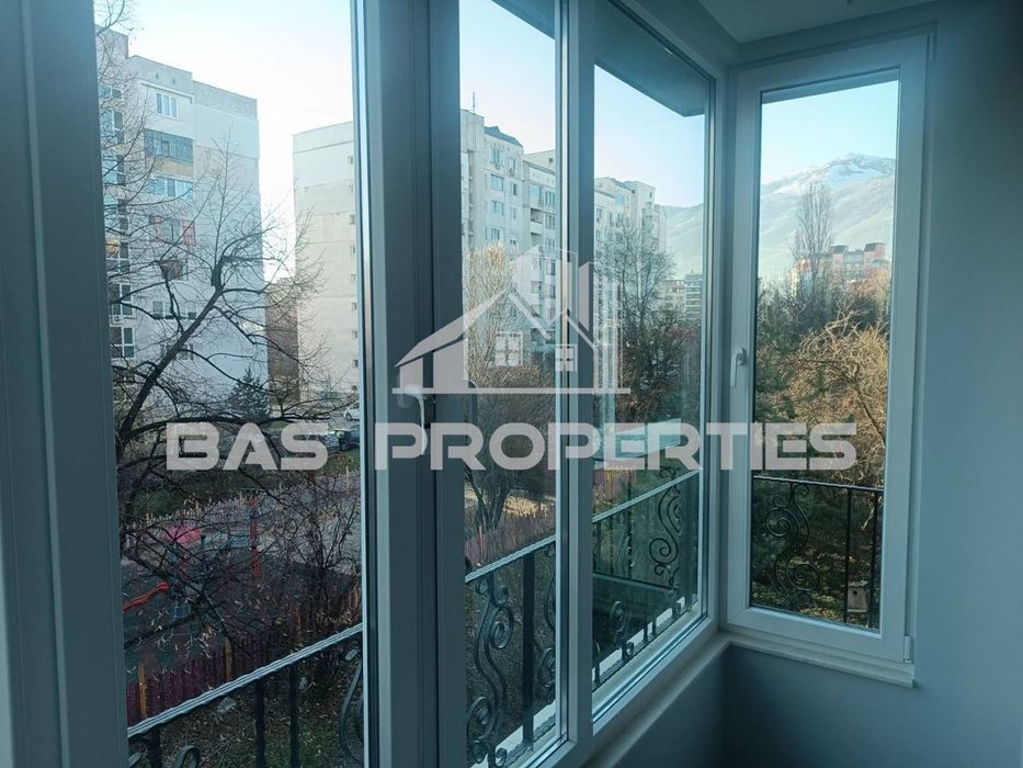 Продава се Тристаен апартамент в София, Гоце Делчев - 84 кв.м за 3215 €/кв.м - Снимка #12