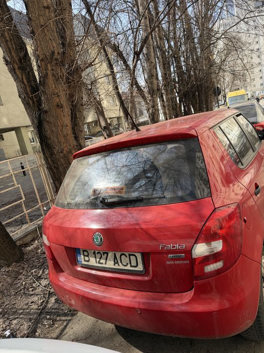SKODA Fabia 2012 — imagine 3
