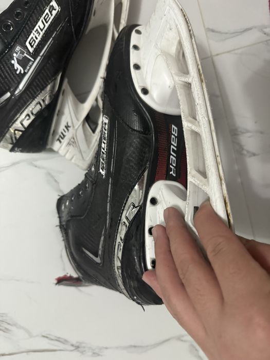 продам коньки bauer select 11,5D