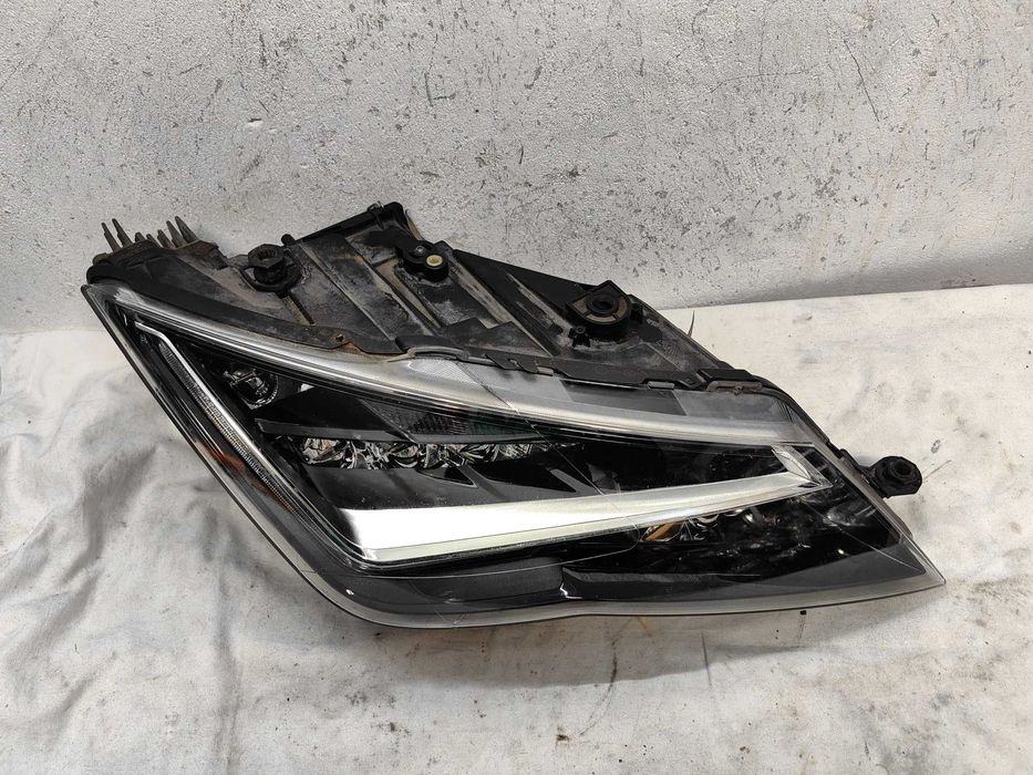 Оригинален фар Сеат Леон  Seat Leon Full Led