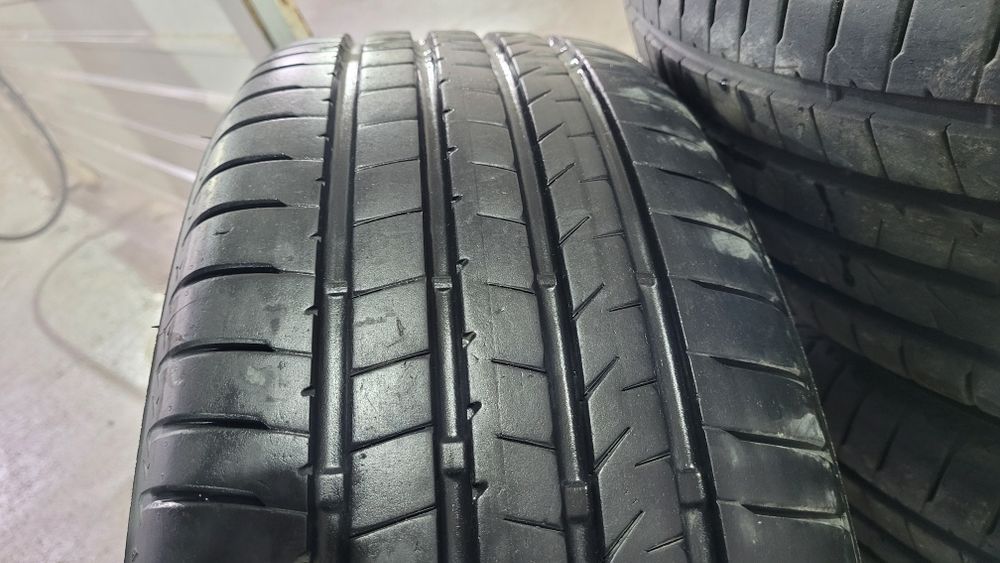 Шины с дисками Bridgestone Alenza 235/65 r17