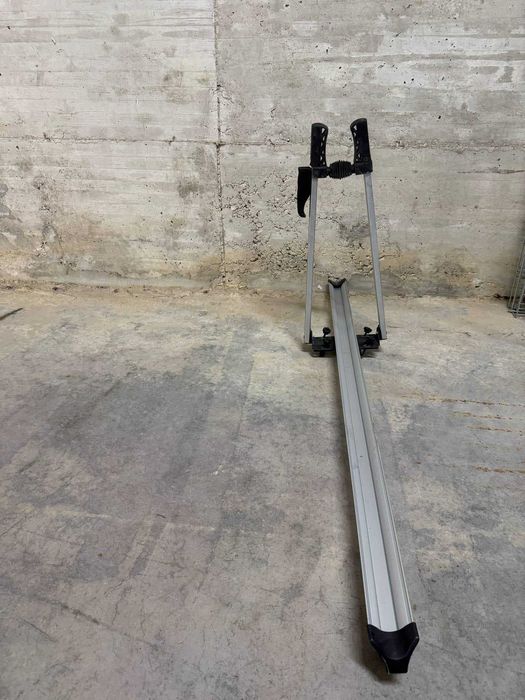 Горен багажник за колело - лесен монтаж, здрава конструкция (Варна)