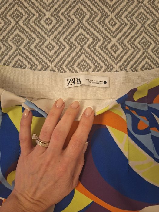 Дамска пола Зара