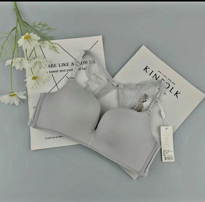 Бюстгалтер без косточек