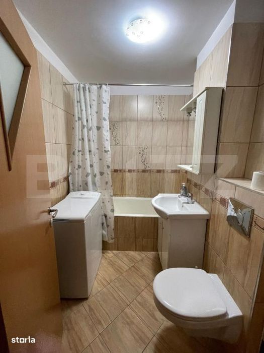 Apartament cu 2 camere, decomandat, loc de parcare, zona Tractorul, Br