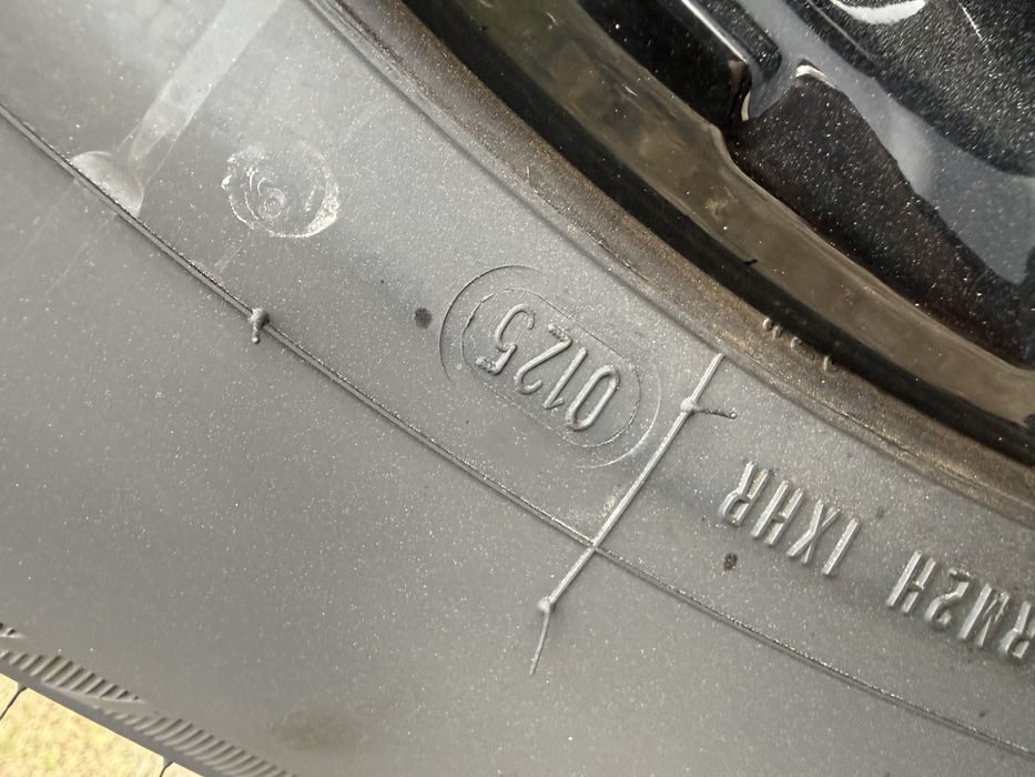 Продам комплект дисков и резины 5 шт