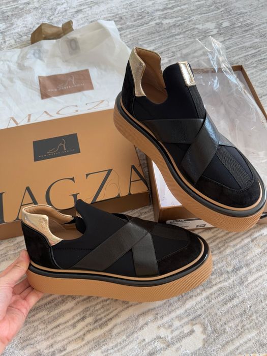 Продам женскую обувь