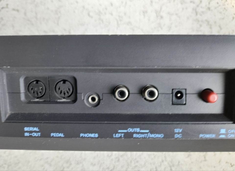 Siel MK610 synth / orga electronica