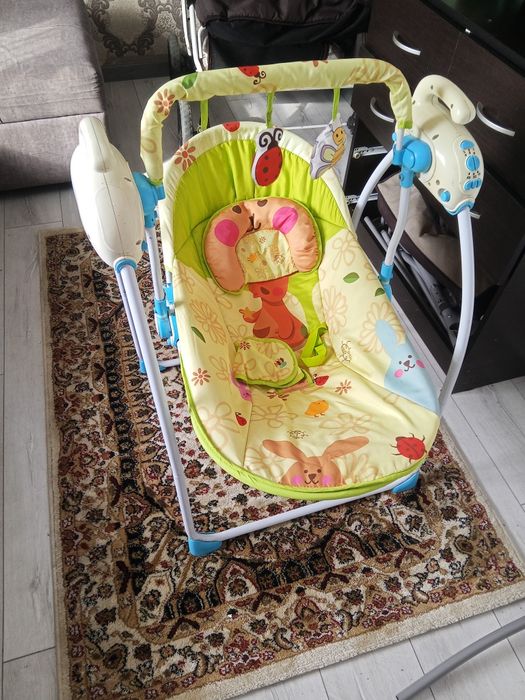 Детский шезлонг  музыкальный