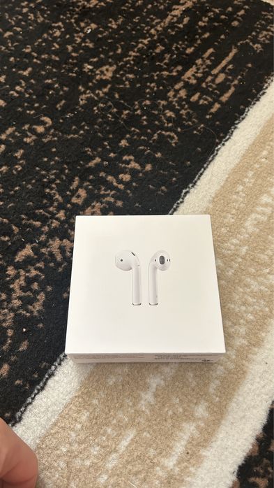 AirPods 2 без праводной наушник