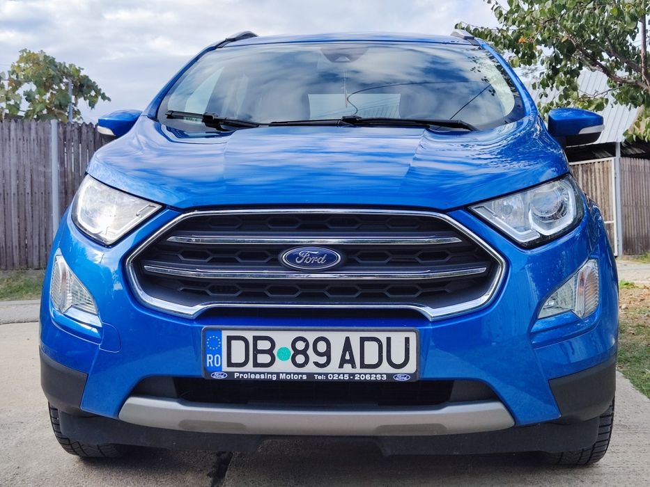 Vând Ford Eco Sport