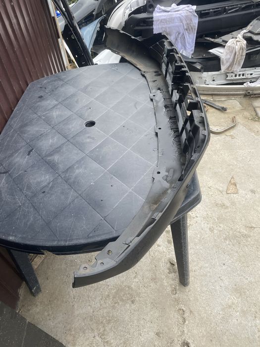 Spoiler bara fata ford courier 2