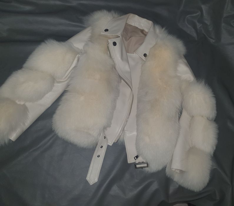 Продам белую косуху