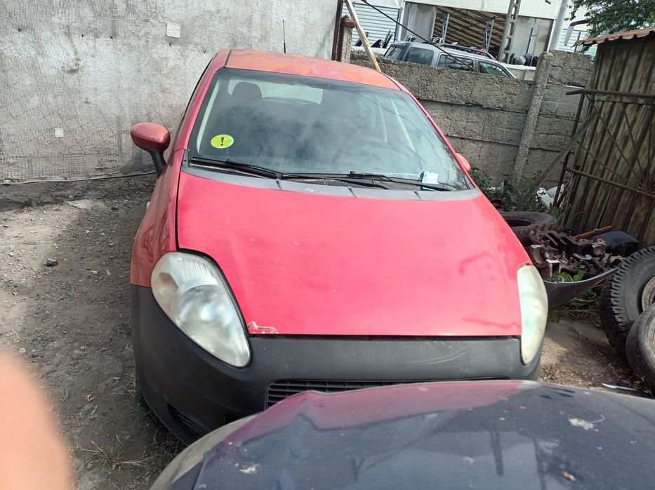 Dezmembrari  Fiat GRANDE PUNTO (199)  2005  > 0000 1.4 Benzina