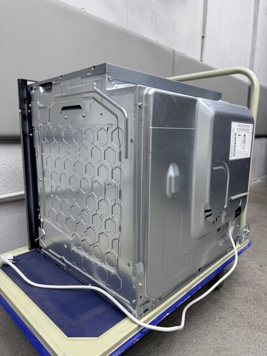 Вградена фурна NEFF HB5B20FH