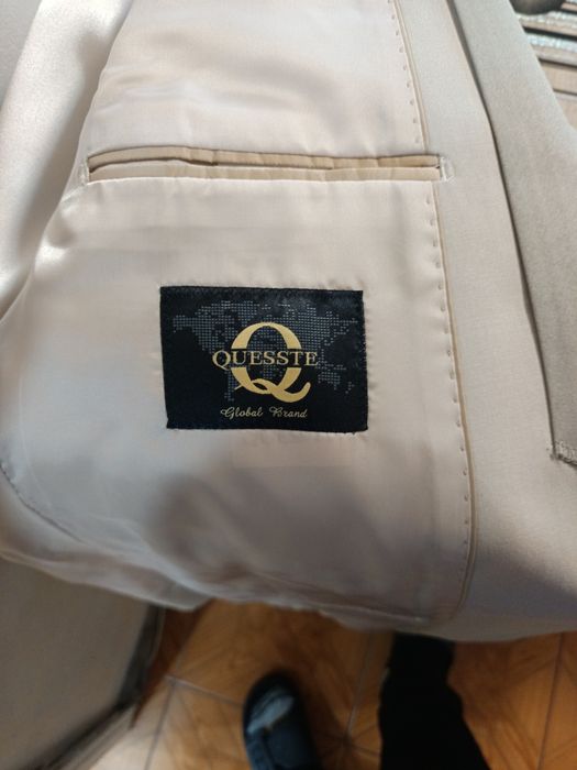 Елегантен костюм