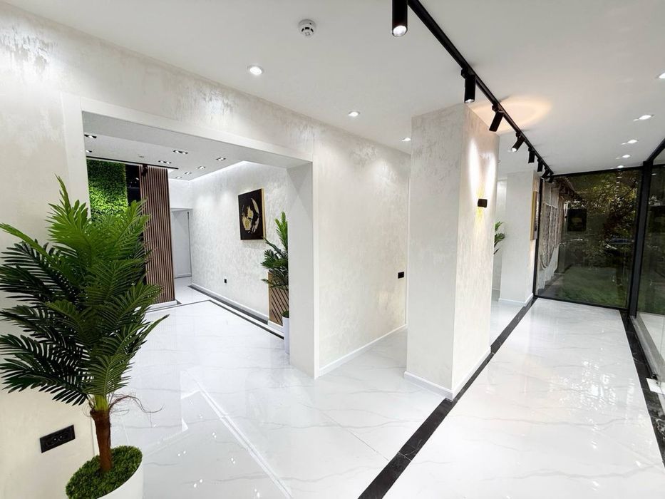 Универсам | Юнусабад - Сдается в аренду помещение вдоль дороги 87м2