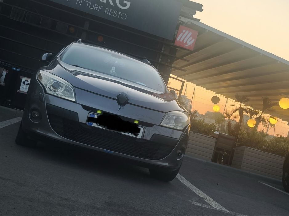 RENAULT Megane 2010 — imagine 2
