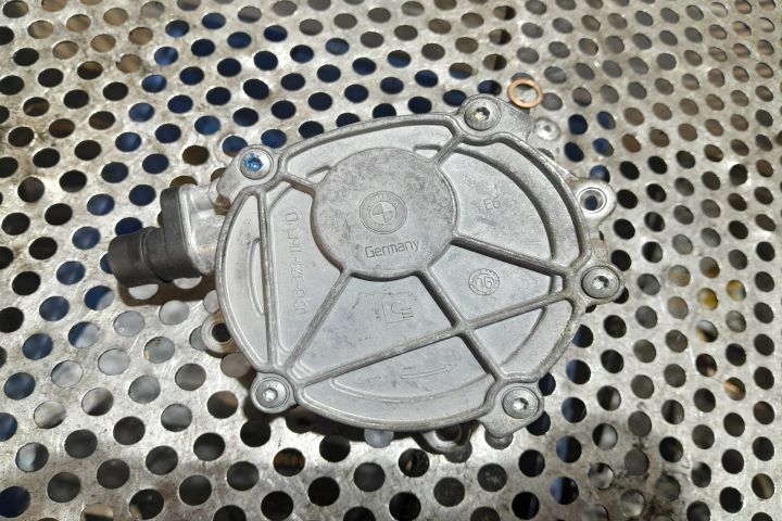 Pompa vacuum mecanica 0313-327-116D 0313-327-116D BMW Seria 3 E93 [20