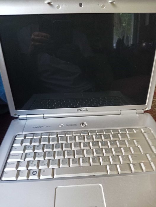 Лаптоп Dell Inspiron 1520