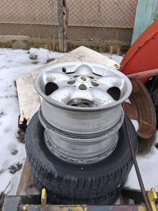 Vând jante aluminiu  pe 16