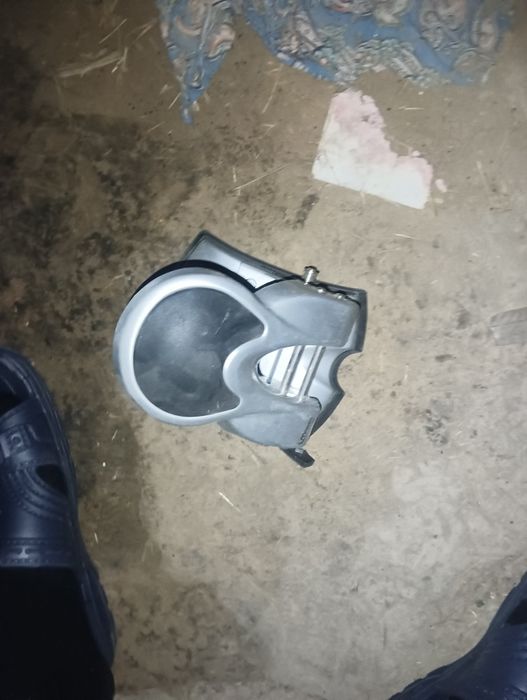 Дырокол новый не использованный