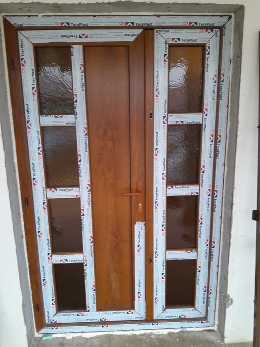 Tamplerie PVC cu geam termopan cu posibilitate si in rate