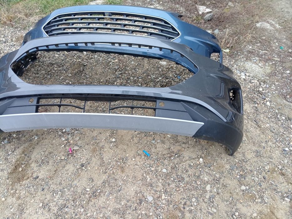 Vând bară față Ford kuga 3 2019,2020,2023.