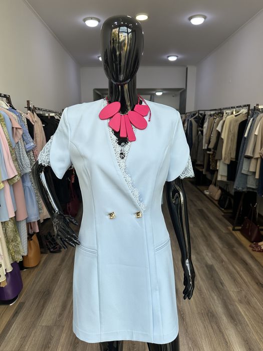 Ленен костюм в пепел от рози цвят