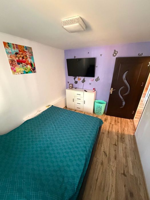 Apartament de vânzare cu 3 camere