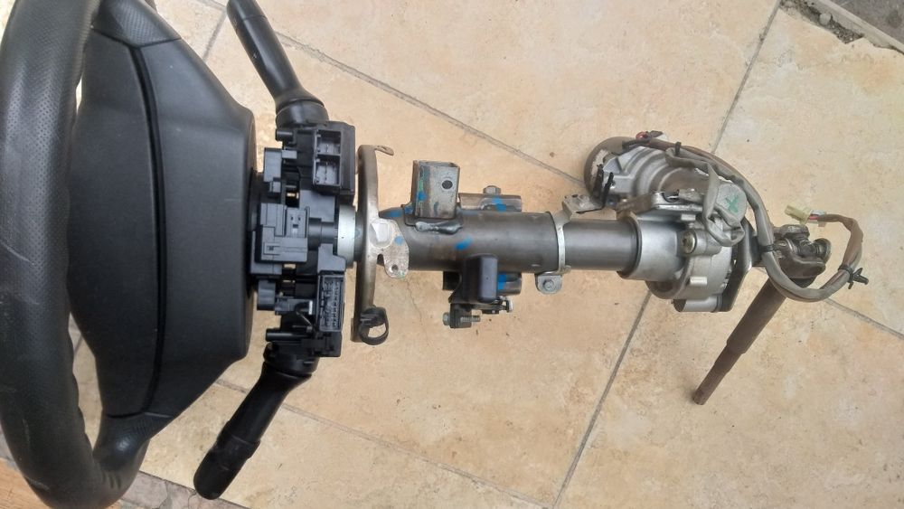 Кормилно управление колона