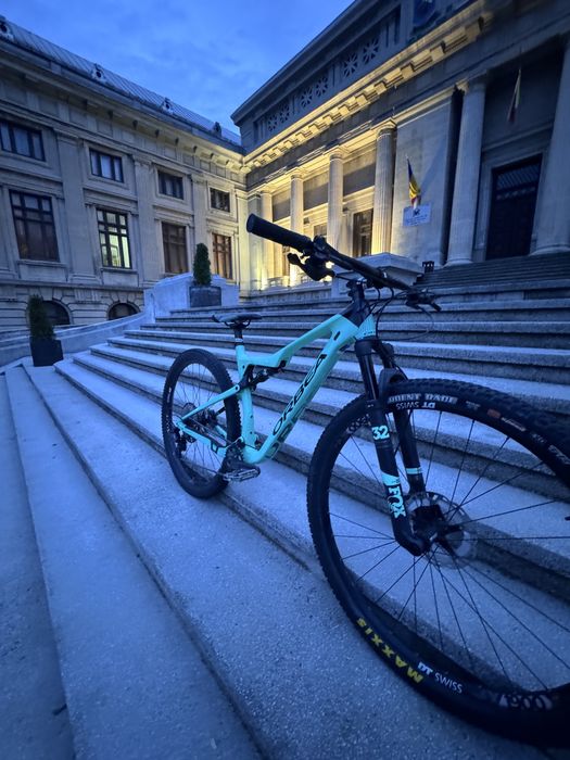 Orbea Oiz M30 (FULL CARBON!)