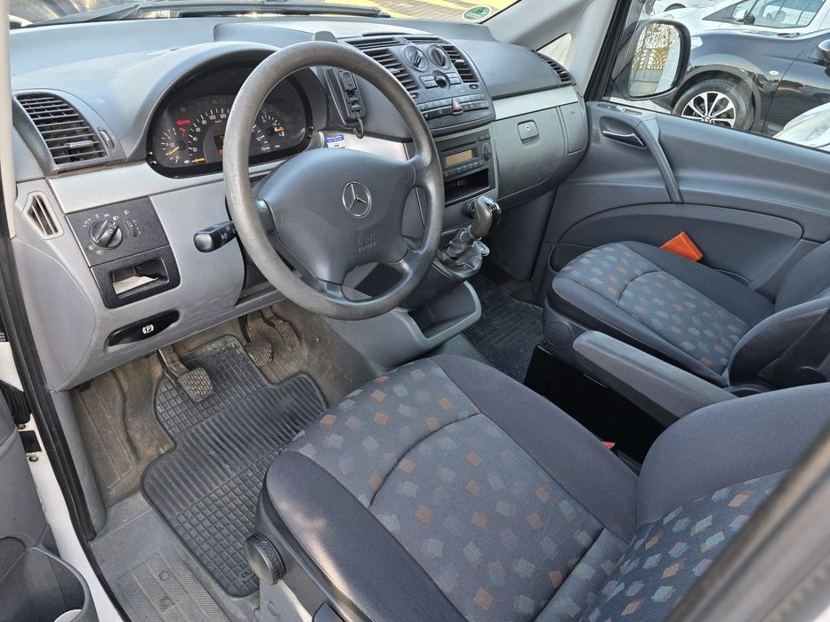Mercedes Vito - 8+1 Locuri (9 Locuri) - 2.2D 150Cp - Clima