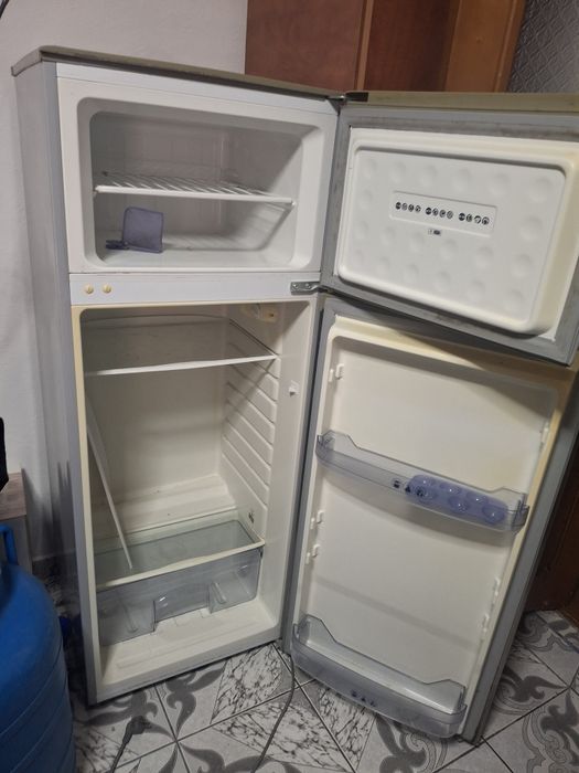 Frigider whirpool ARC 2353 A+