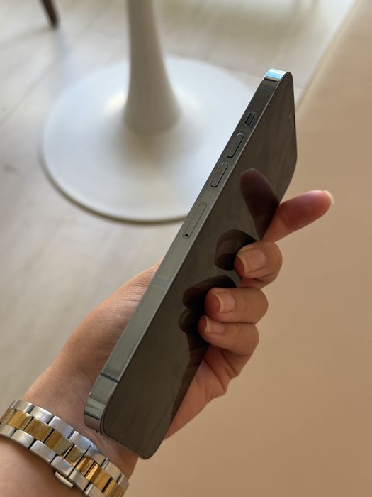 iPhone 13 Pro Max в хорошем состоянии