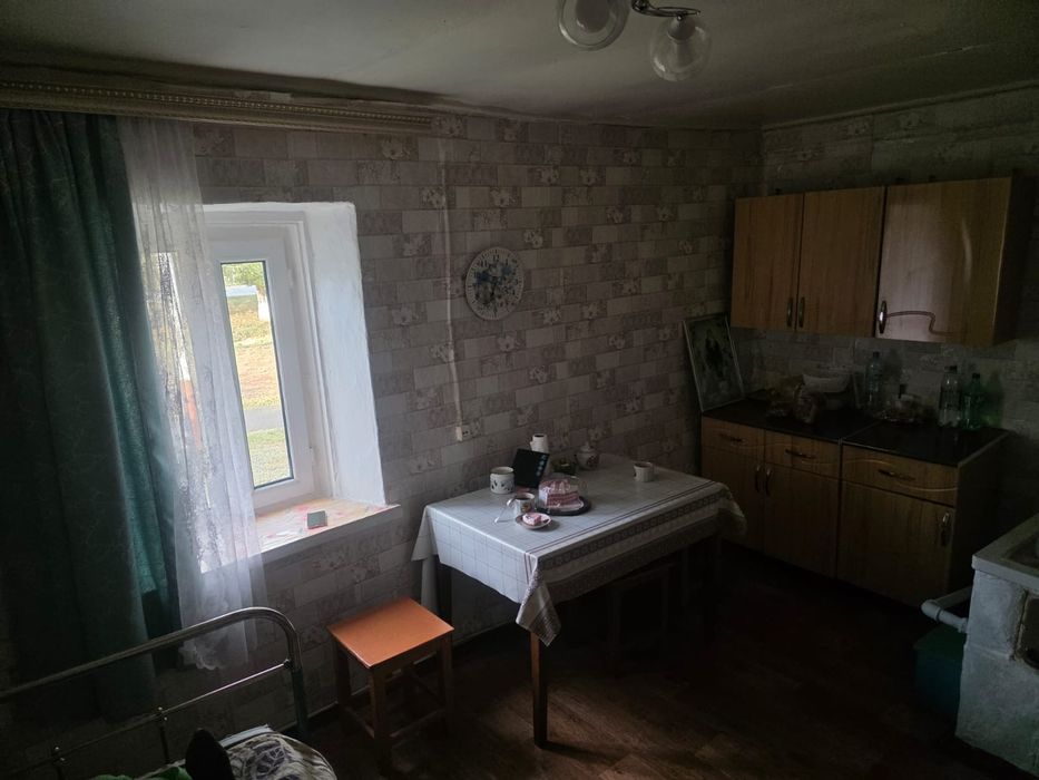 Продам дом п.Бурлин