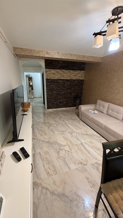 Inchiriez apartament 2 camere zona Bucium in spate la Lidal