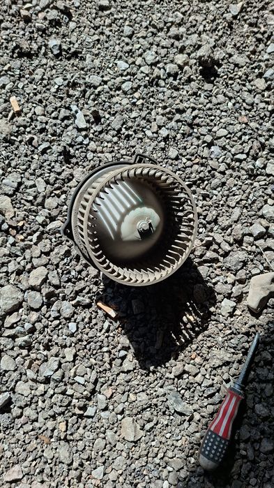 Вентилятор печки